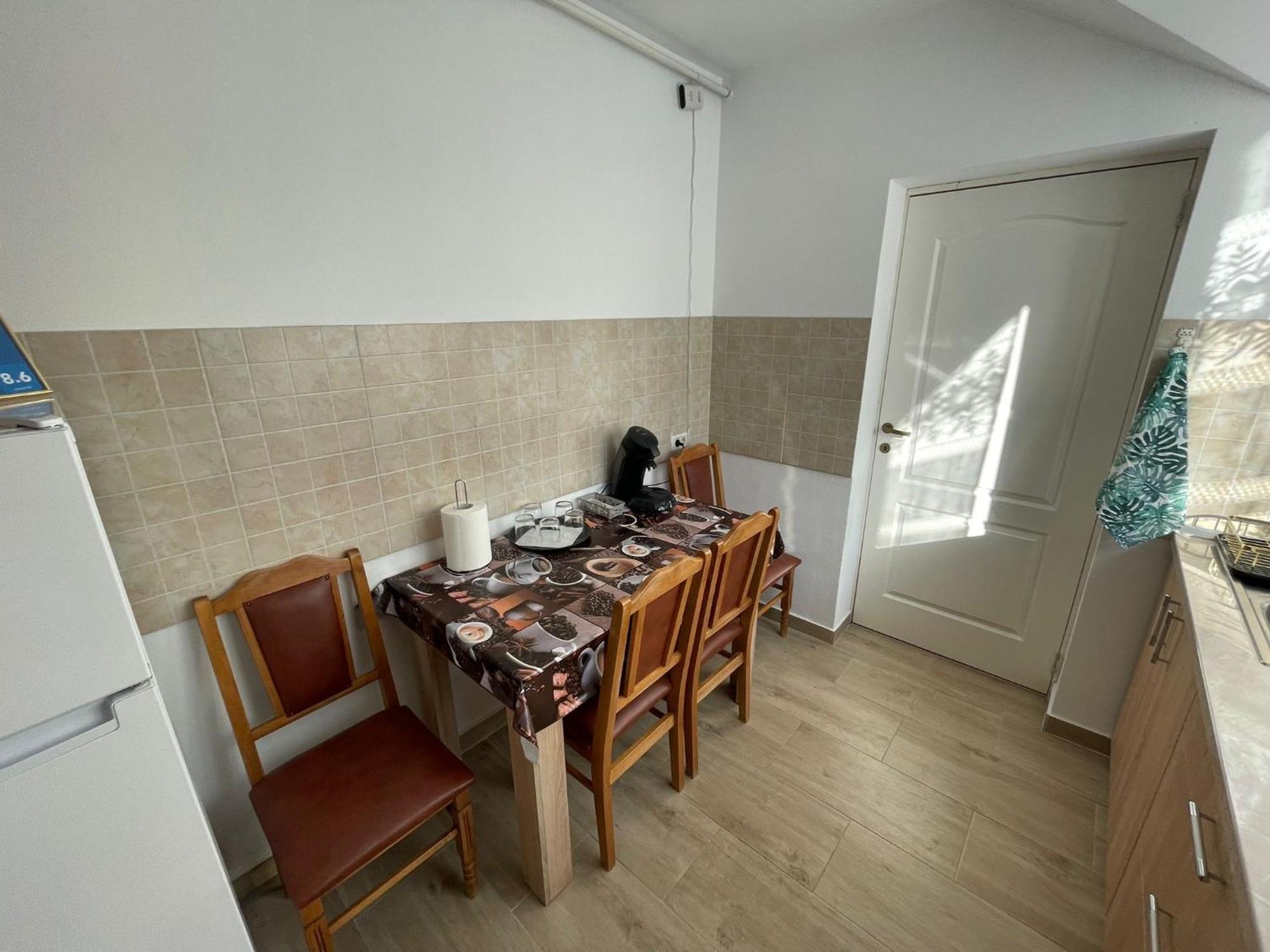 Rebeca Apartament Lugoj Ngoại thất bức ảnh